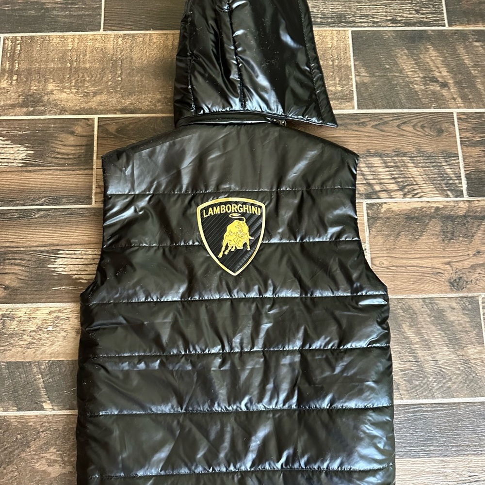 Men’s Lamborghini vest with front zipper brand new 36 small - Picture 2 of 3